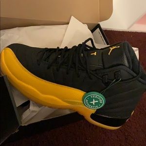 Air Jordan 12 Retro "University Gold Youth